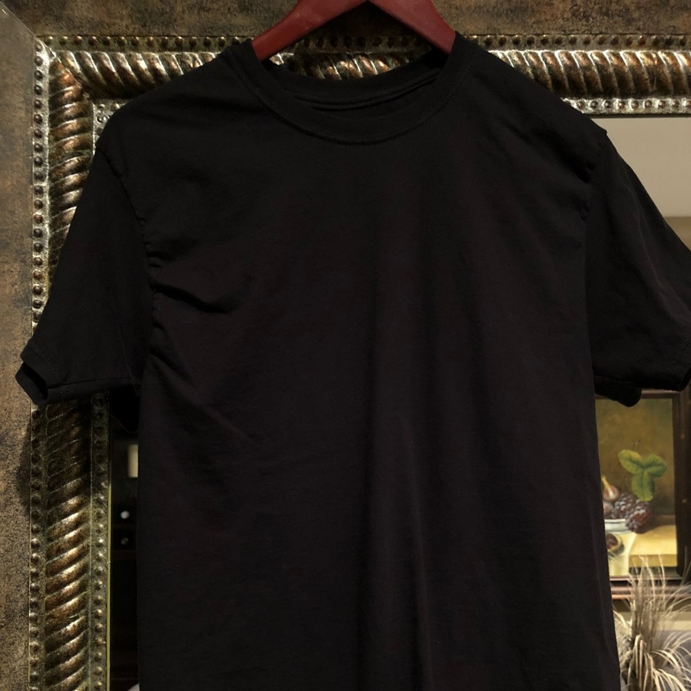 Tagless Black T-shirt